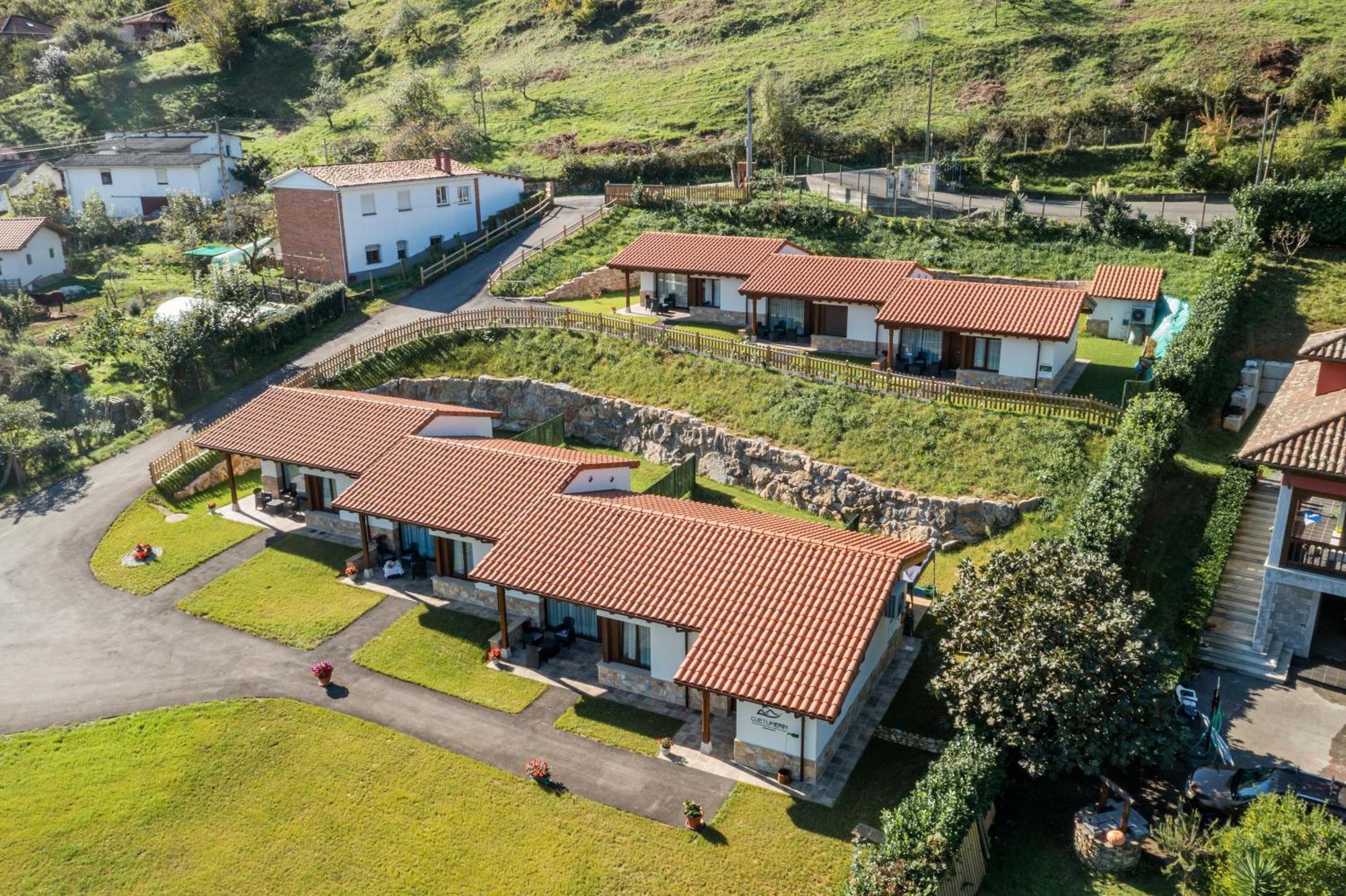 Apartamentos Cuetumerin Cangas de Onis Ngoại thất bức ảnh
