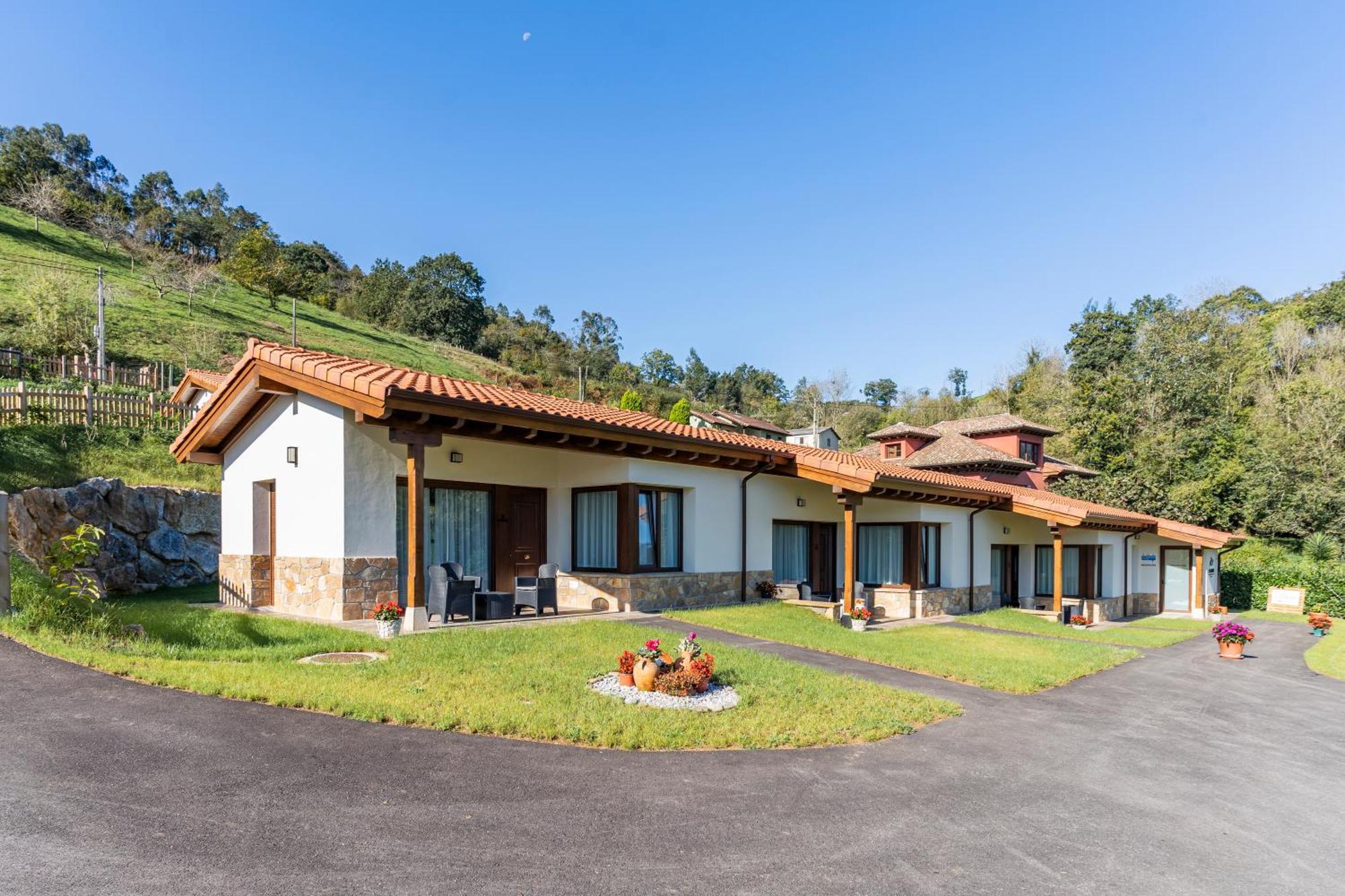 Apartamentos Cuetumerin Cangas de Onis Ngoại thất bức ảnh